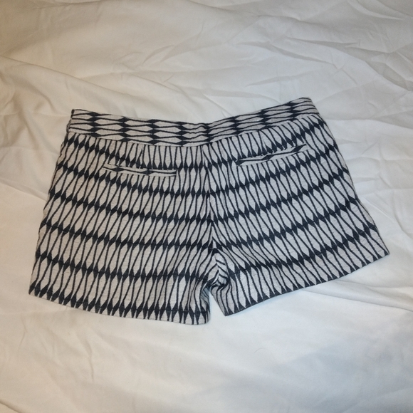 Joe Fresh Black and White Dress Short - Picture 2 of 5